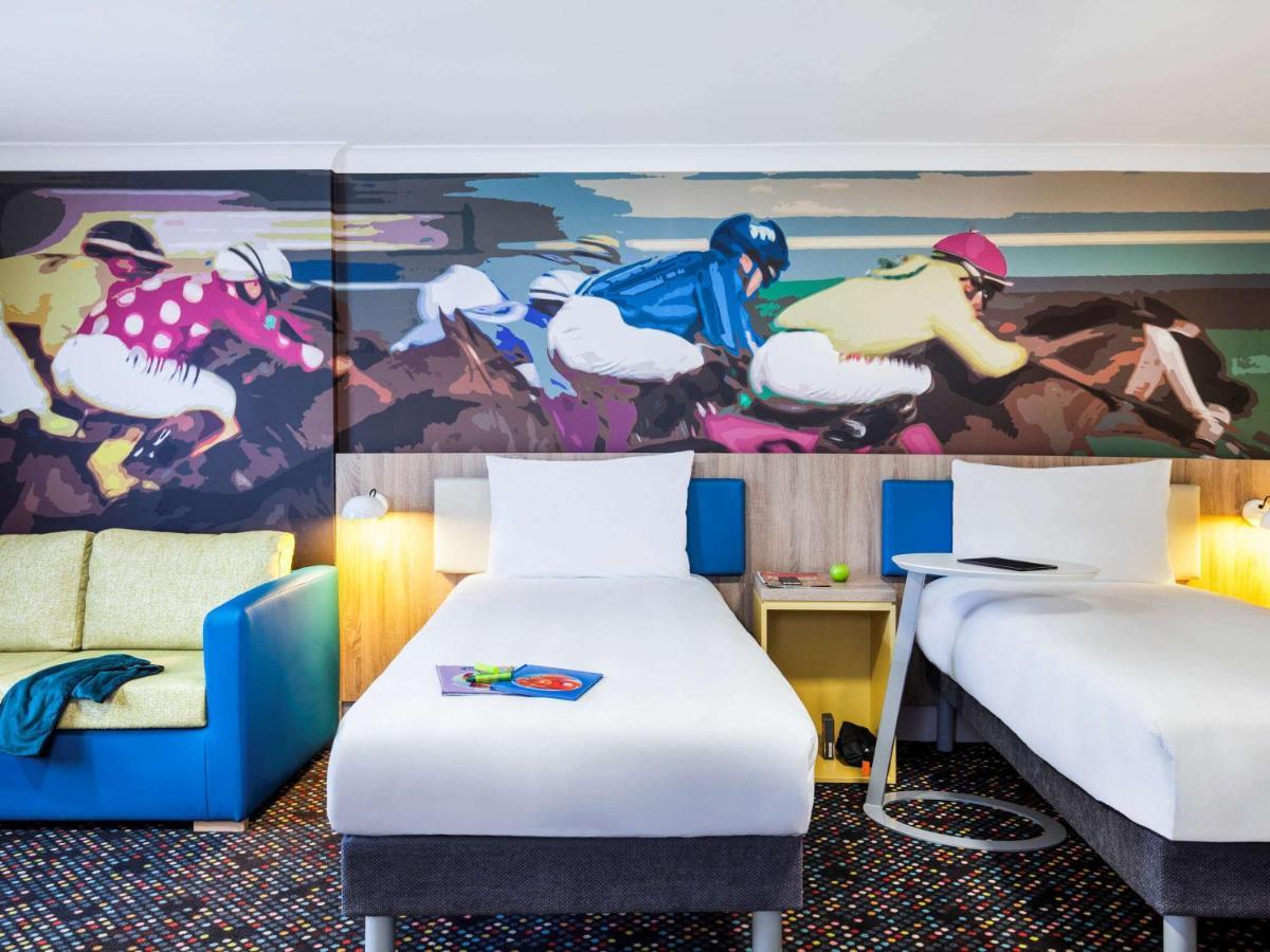 Ibis Styles Oxford Road 3*