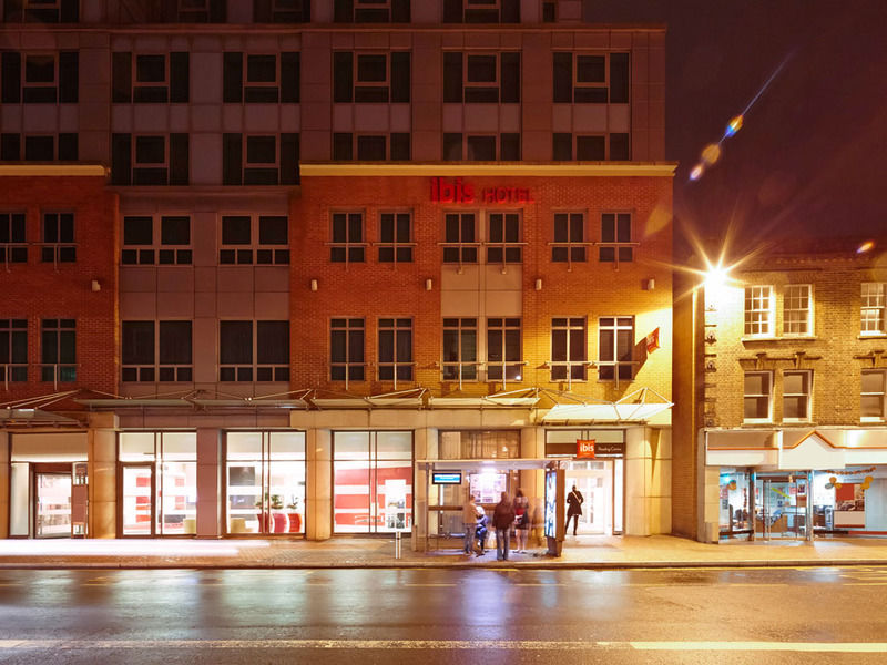 Ibis Styles Oxford Road Hotel 3*